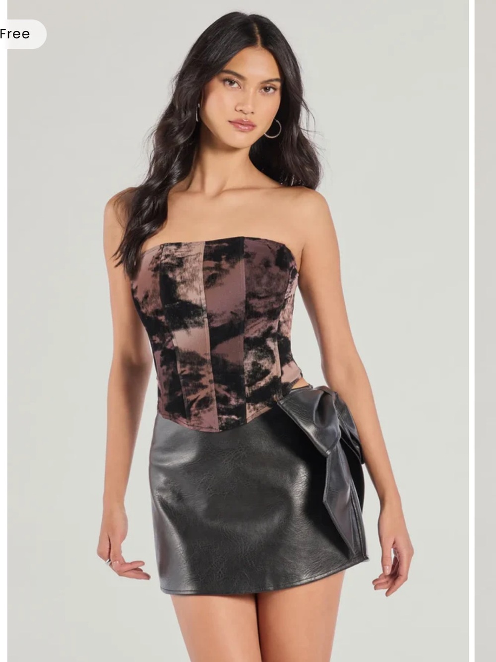 Windsor Chic Silhouette Abstract Print
Corset Top